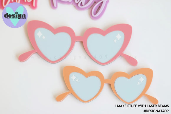 Heart Shaped Glasses Themed Cake Charms